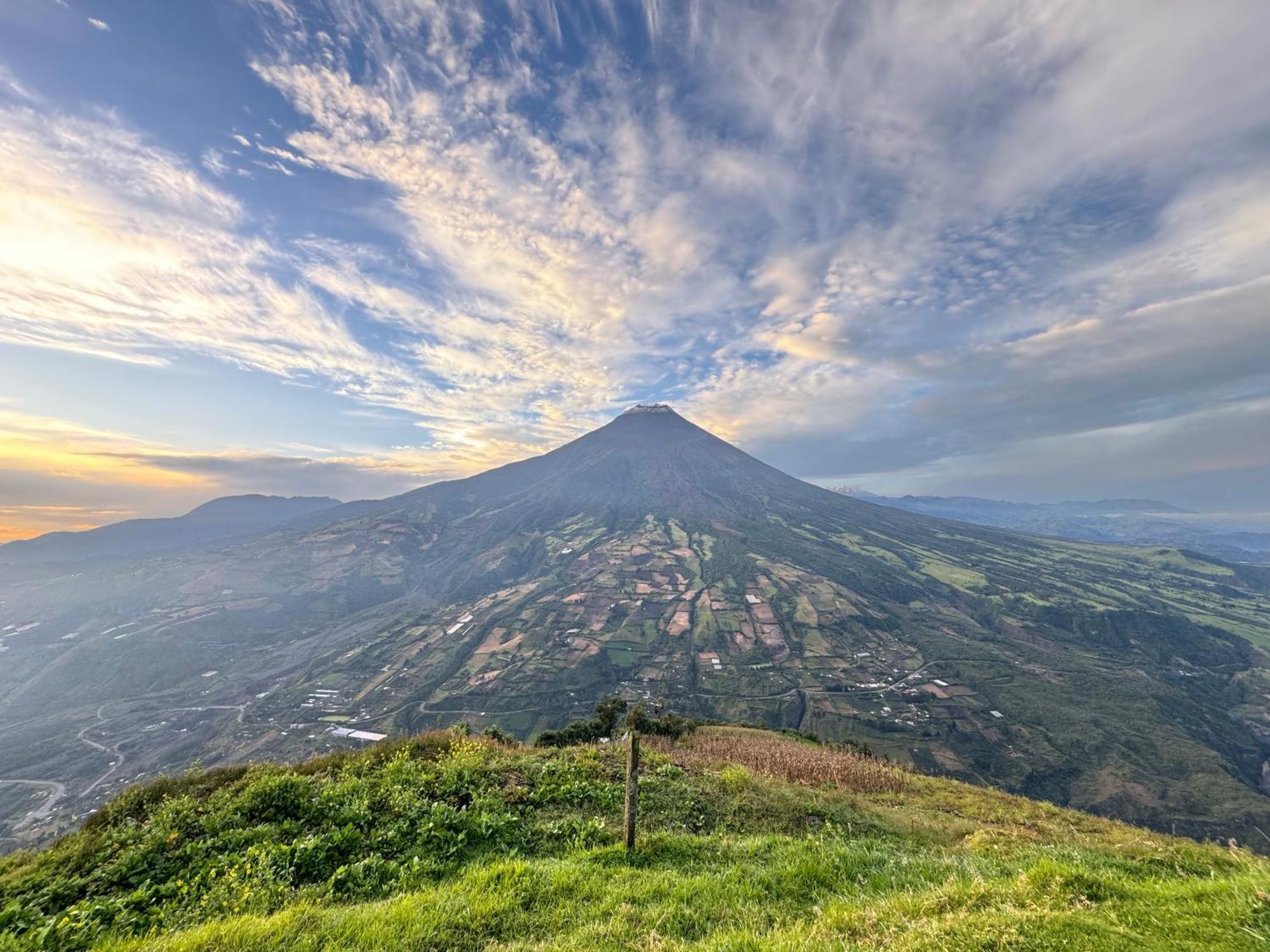 High-End Holiday Cabin - Tungurahua Hot Springs Baños Exterior foto